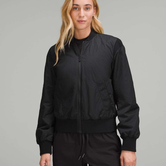 Lululemon Womens Reversible Insulated Bomber Jacket Black Like New - Picture 5 of 13